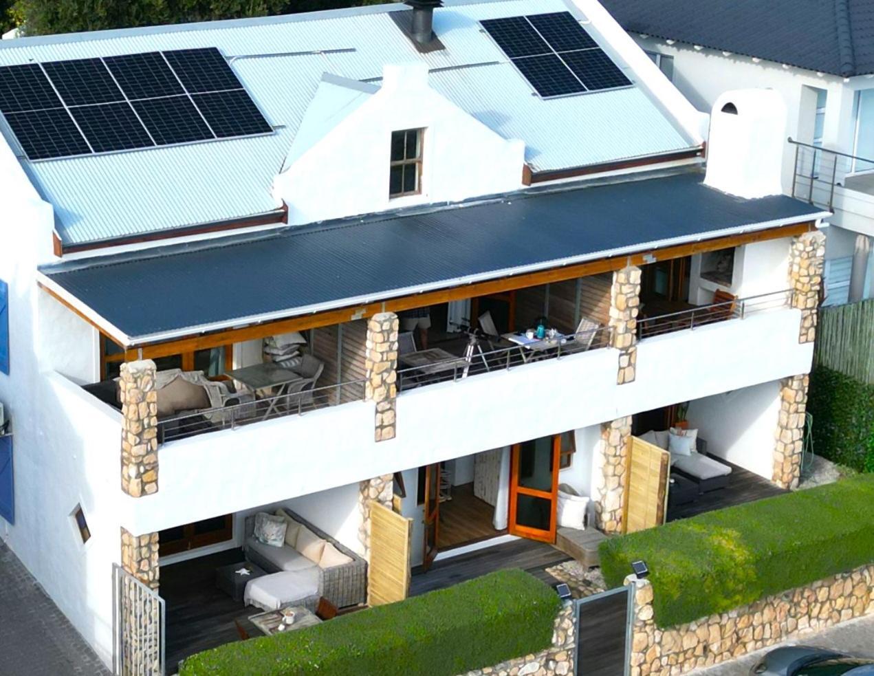 Kleinzee Oceanfront Guesthouse Gansbaai Exterior photo