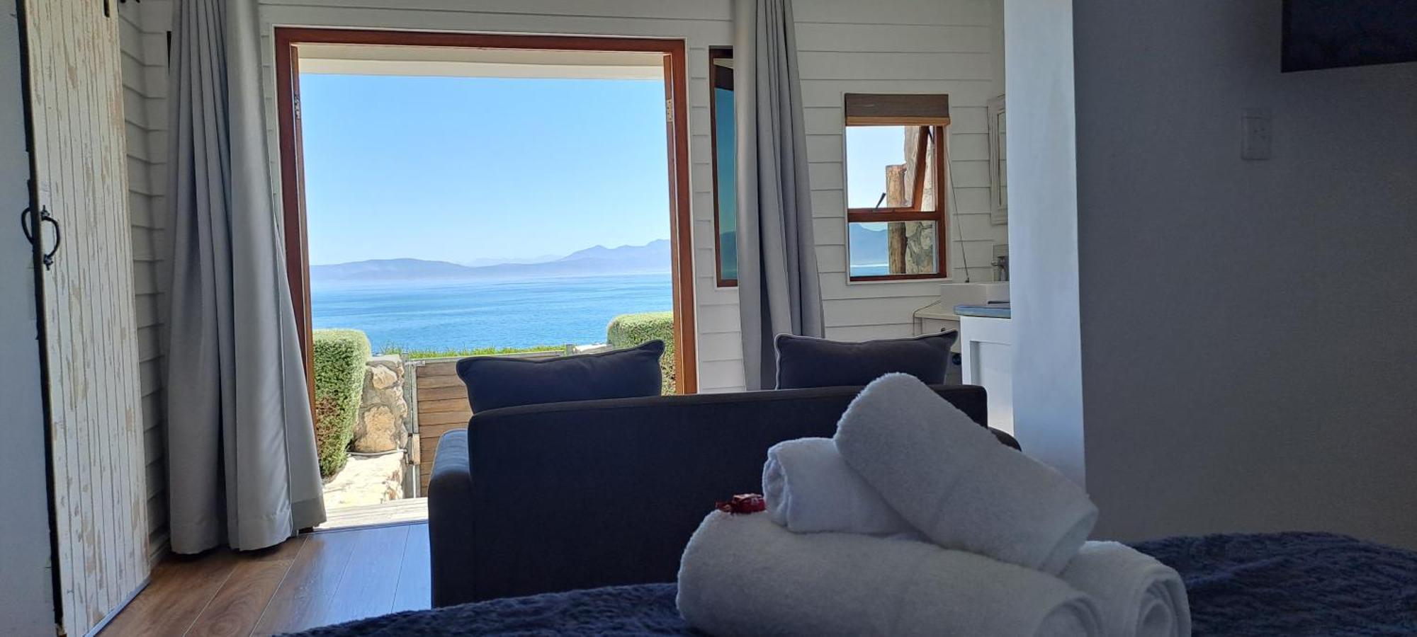 Kleinzee Oceanfront Guesthouse Gansbaai Exterior photo