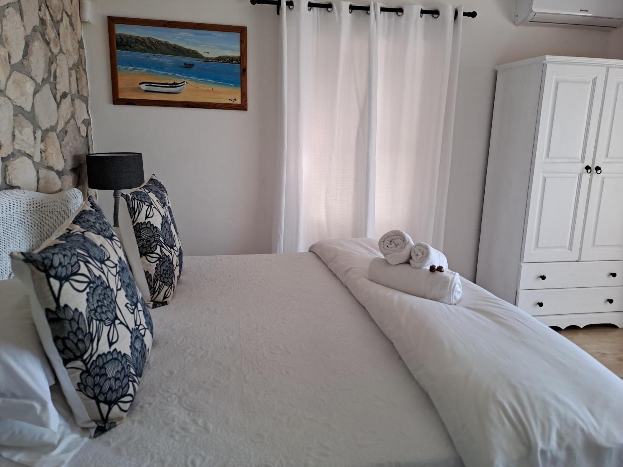 Kleinzee Oceanfront Guesthouse Gansbaai Exterior photo