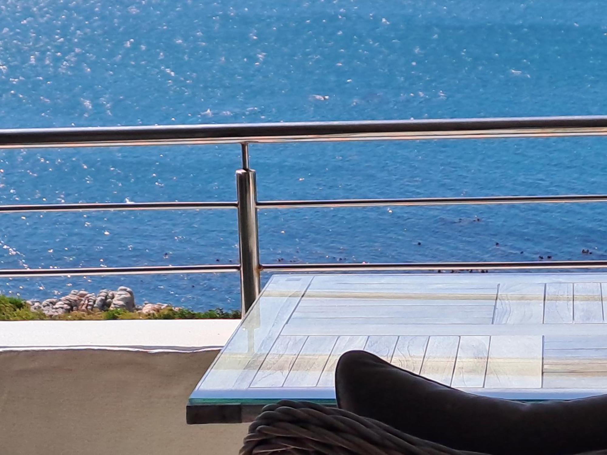 Kleinzee Oceanfront Guesthouse Gansbaai Exterior photo